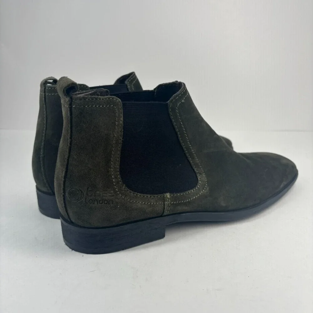Base London Men's US 7 Saffron Suede Chelsea Pull-On Low Heel Casual Ankle Boots